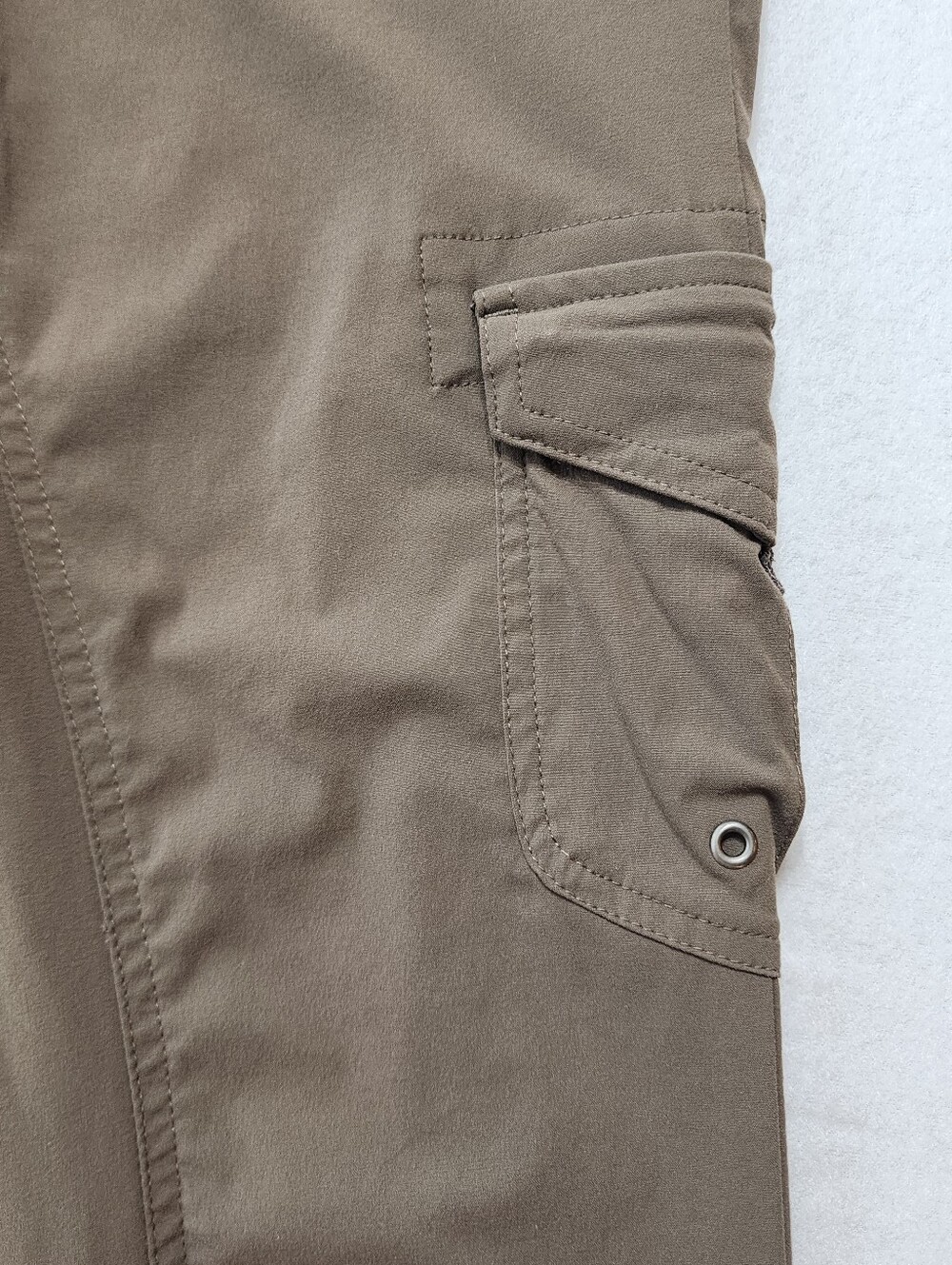 Columbia Omni Shield Hiking Cargo Pants Women’s 4 Brown Outdoor Trail - Picture 14 of 14